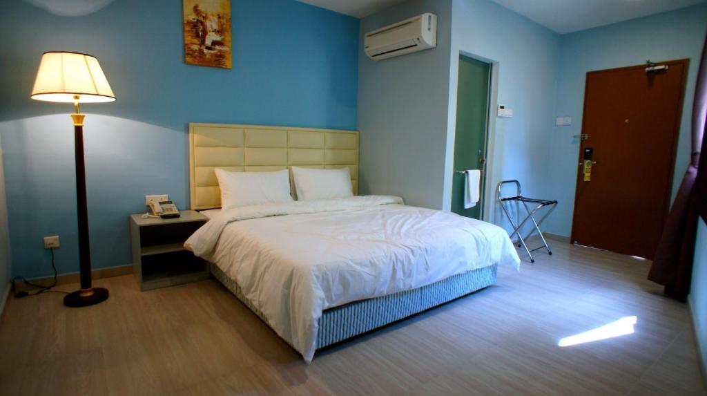 Hotel Zamburger Bukit Indah Johor Bahru Room photo
